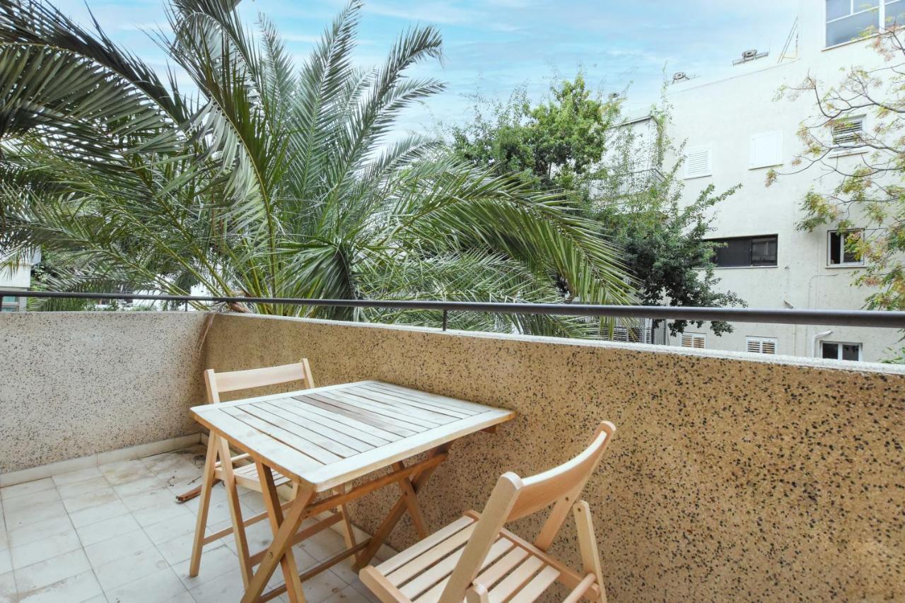 Apartamento Harry'S Taste By Holyguest Tel Aviv Exterior foto