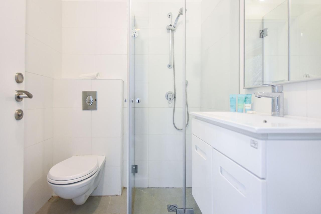 Apartamento Harry'S Taste By Holyguest Tel Aviv Exterior foto